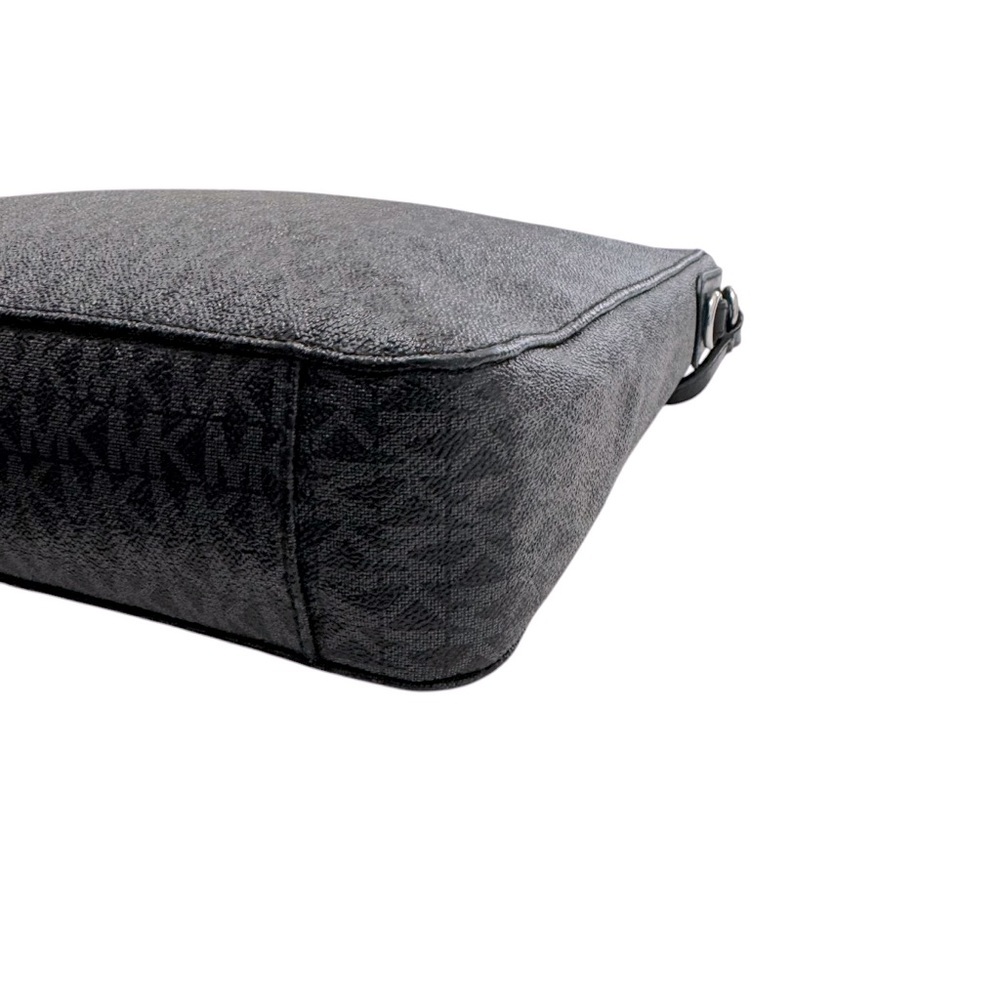 Michael Kors LG MESSENGER Crossbody Black - Picture 6 of 13